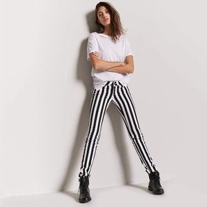 Forever 21 black and white striped pants
